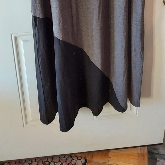 Dress - Picture 2 of 5